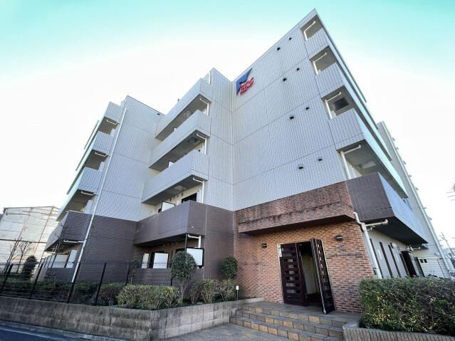 スカイコート都立家政ＥＡＳＴの外観