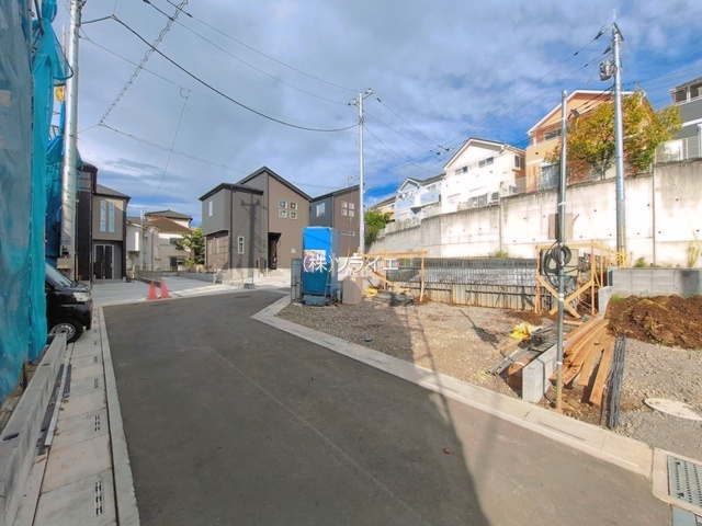 戸建 入間市高倉５丁目の前面道路含む現地写真