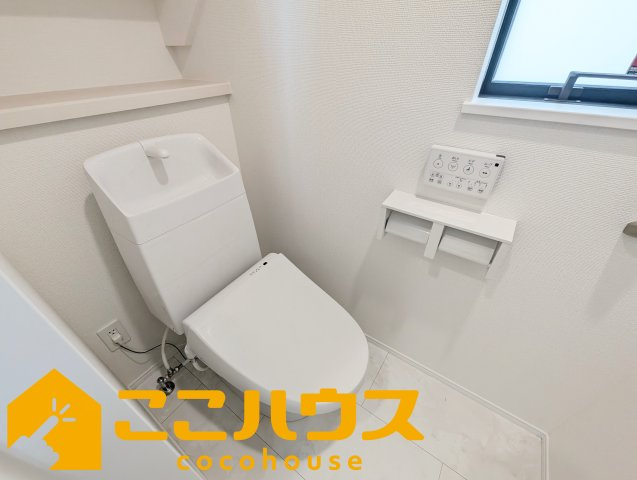 南城市佐敷津波古　新築戸建て　全３棟　Ａ号棟のトイレ|【施工例】※同施工の別物件写真

