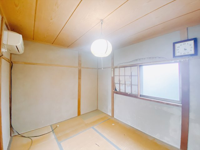 【中古戸建】前橋市青柳町の和室|■2階和室｜和室でしか味わえない畳ならではの香りや素材で和のやすらぎを感じてください♪休日はお子様とお昼寝するのにも最適です！