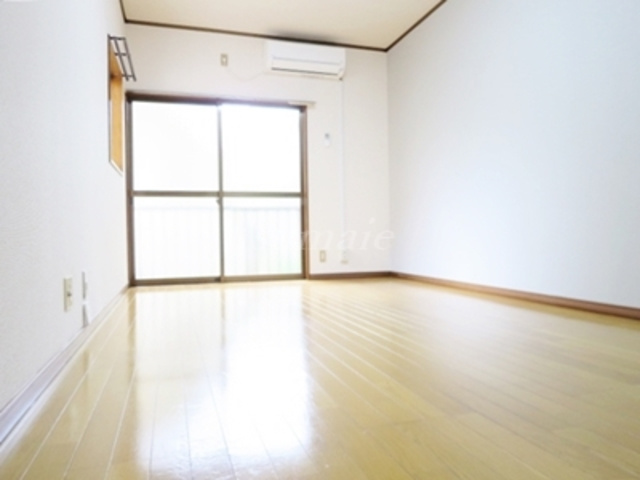 グリーンヒルの居間・リビング|明るいお部屋♪