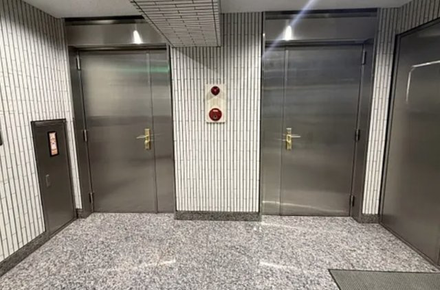 駒込大河原ビルのエントランス