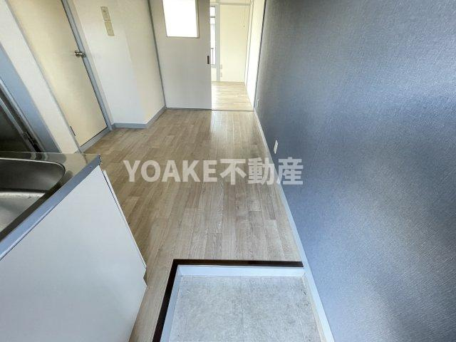 蓼科コーポの玄関|別号室の写真となります。現況優先。