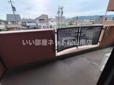 【バルコニー】 | ブライムボォウレジデンス　Ｃ棟