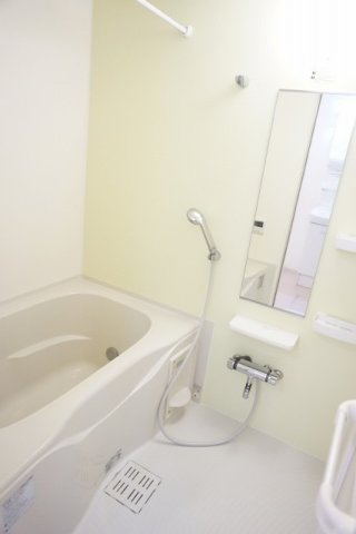 コンフォール矢三　Ｃの浴室|日々の暮らしに欠かせないお風呂です