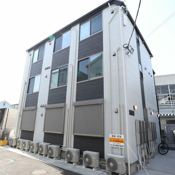 リュクスカーサ板橋本町の外観
