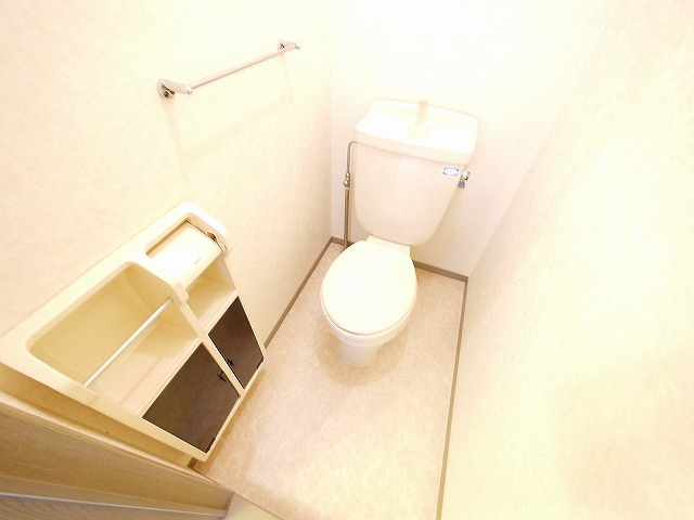 ハイツゼンⅡのトイレ|清潔感のあるトイレです
