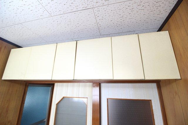 玉戸建の収納
