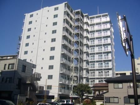 草加市高砂２丁目の賃貸マンションの外観