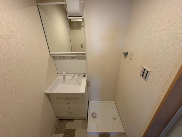 F+style藤井寺岡3号館の洗面所