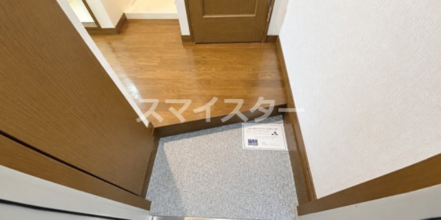 新宿区西早稲田１丁目の賃貸マンションの玄関