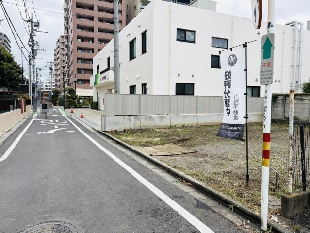 本川越駅徒歩５分の好立地の前面道路含む現地写真