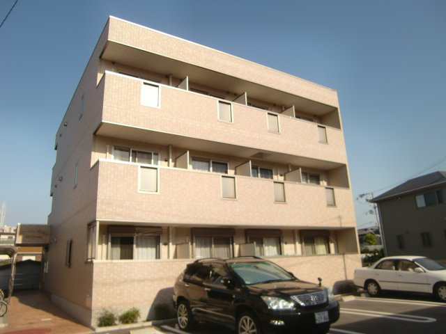 ボナール逆瀬川の外観