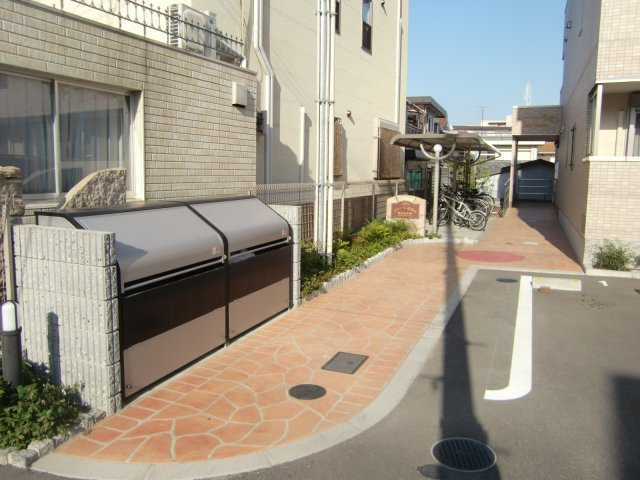 ボナール逆瀬川のその他