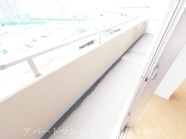 プライムスクエアー佐貫駅前のバルコニー
