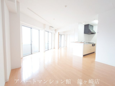 【居間・リビング】 | プライムスクエアー佐貫駅前