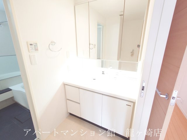 プライムスクエアー佐貫駅前の駐車場