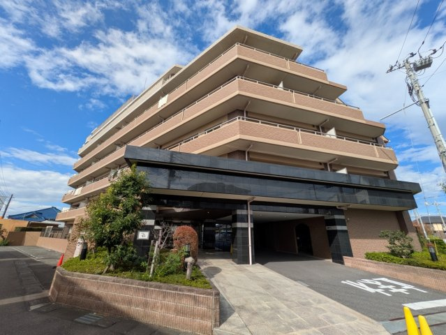 プライムスクエアー佐貫駅前の外観