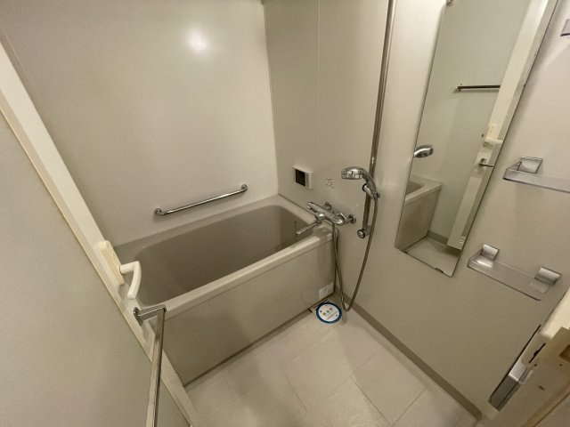 南堀江プライマリーワンの浴室|イメージとして他号室の室内写真を表示しています