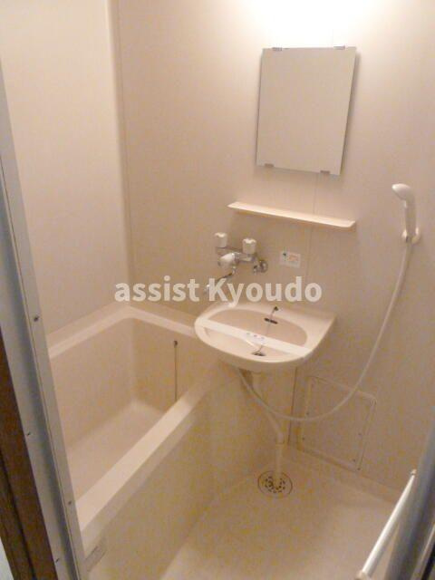 サンヒルズの浴室