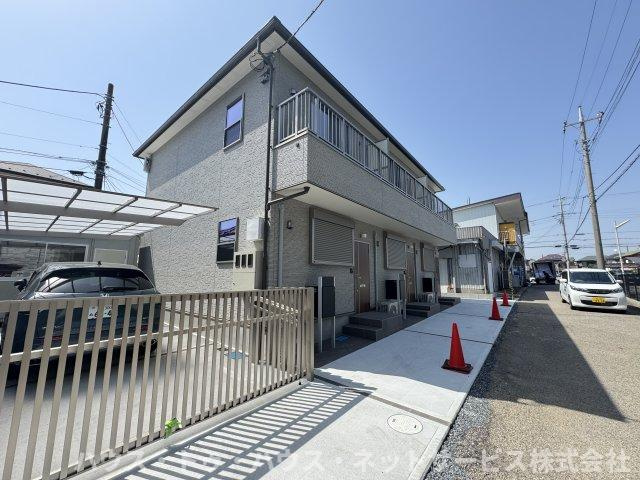 メゾンウエストの外観