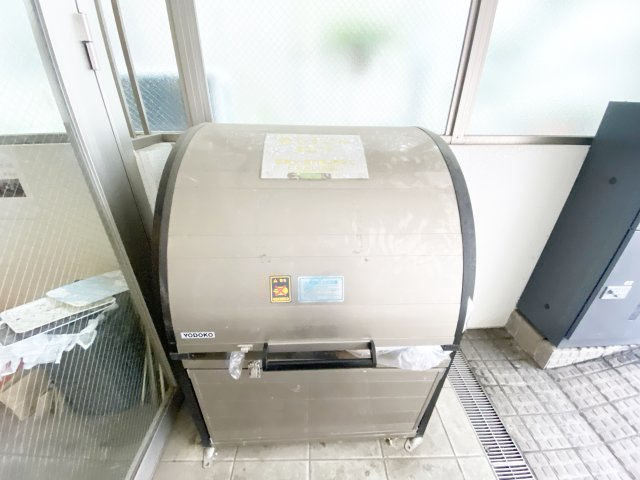 ウィンレックス田端のその他共用部分|敷地内ゴミ捨て場です☆