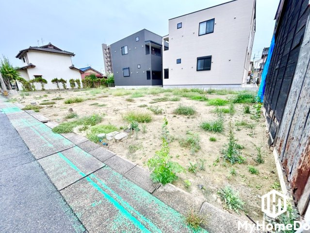 守山区八反１期の外観