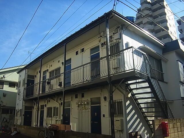 小林セブンハイツの外観
