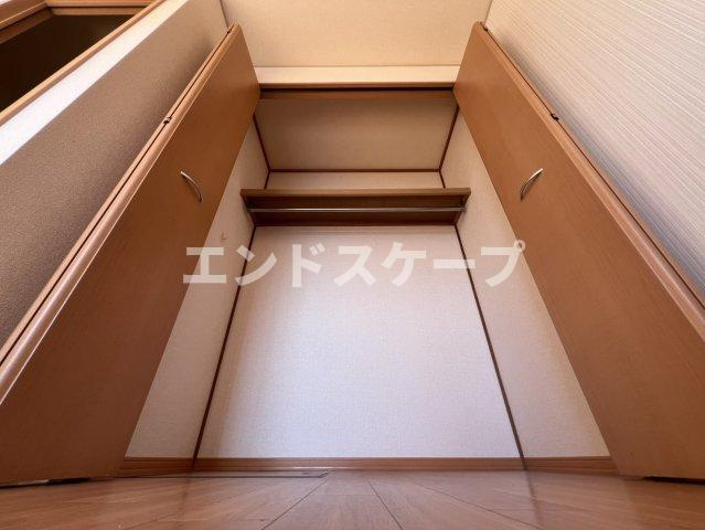 フローラハイツ　Cの収納|高崎、前橋のお部屋探しはエンドスケープまで！お客様の理想お聞かせ下さい♪