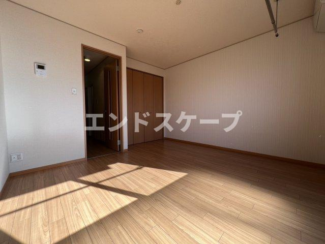 フローラハイツ　Cの居間・リビング|高崎、前橋のお部屋探しはエンドスケープまで！お客様の理想お聞かせ下さい♪