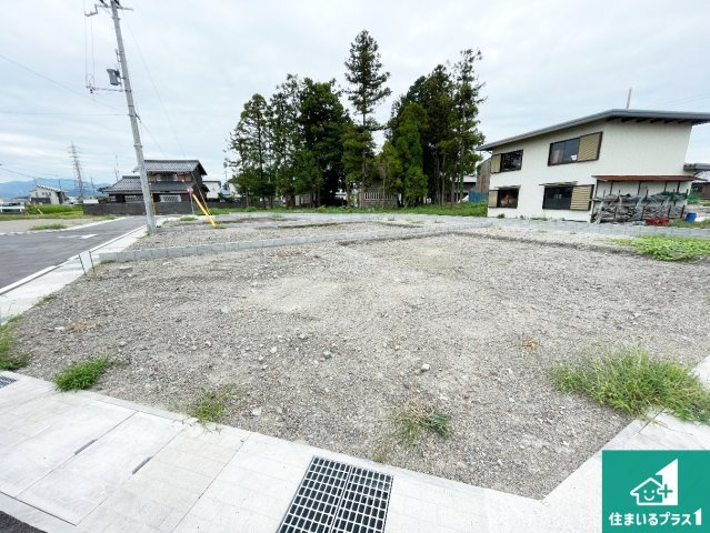 彦根市川瀬馬場町　第9期　新築一戸建ての外観|現在建築中！落ち着いた街並みで新生活を始めることが出来そう！周辺の物件も併せてご紹介させて頂きます！