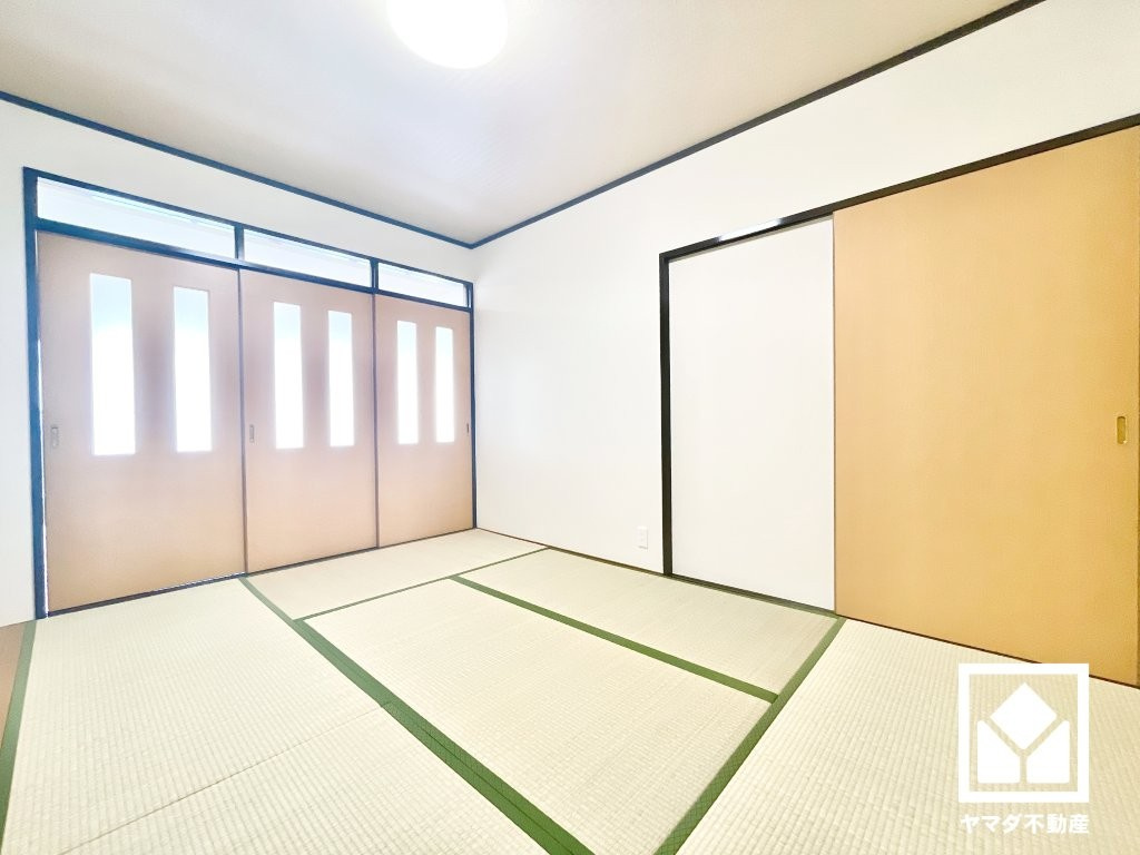 パレス南塚口１号棟の和室