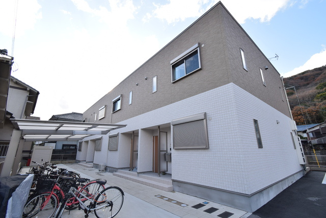 アルポルト姫路砥堀の外観