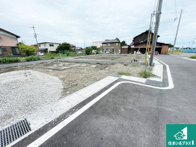 彦根市川瀬馬場町　第9期　新築一戸建ての外観|現在建築中！落ち着いた街並みで新生活を始めることが出来そう！周辺の物件も併せてご紹介させて頂きます！