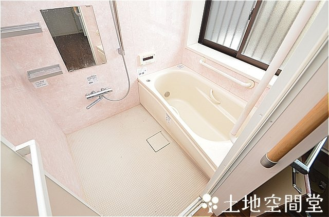 通谷２丁目　平屋の浴室