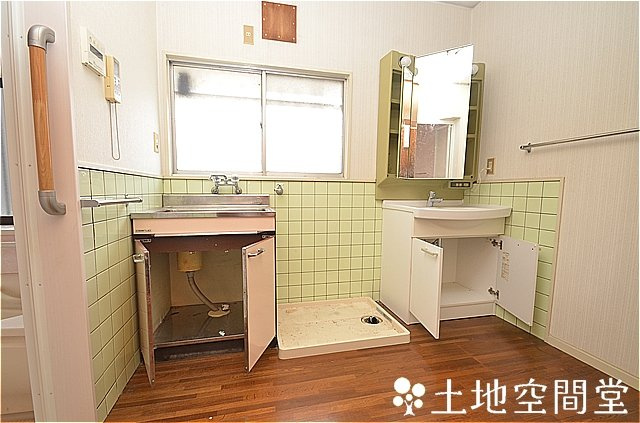通谷２丁目　平屋の洗面所