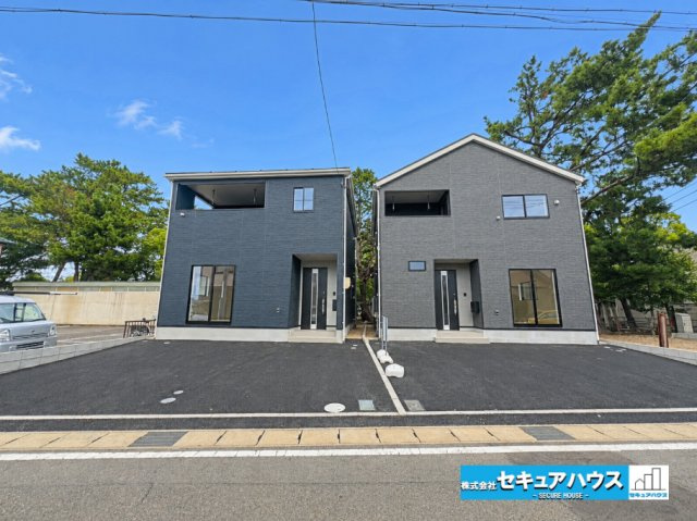 【本日ご案内可能】知立市弘法町　全2棟の外観|【全2棟】
◆本日ご案内可能です◎
◆みらいエコ住宅補助金最大35万円対象です♪詳しい内容はお問合せ下さい！　　　　　　　　　　　　　　　　　　　　　　　　　　　　　　　　　　　　　　　　　　　　　　