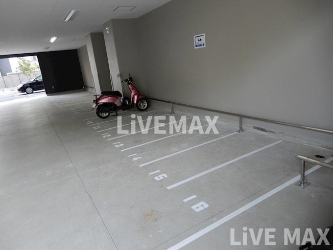 【駐車場】エスリード梅田グレイス