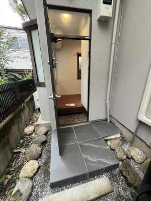 【玄関】