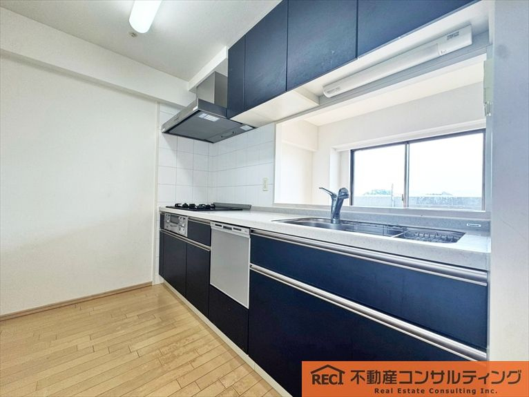 エスリード苦楽園老松町のキッチン