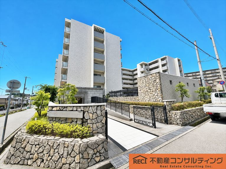 エスリード苦楽園老松町の周辺