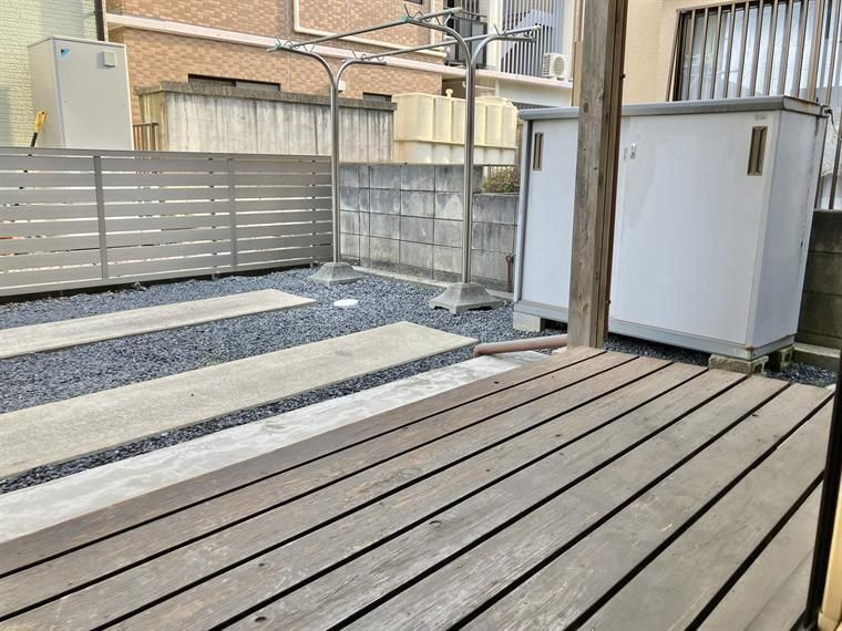 三輪野山戸建の庭