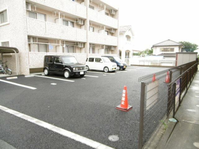 グーフォの駐車場