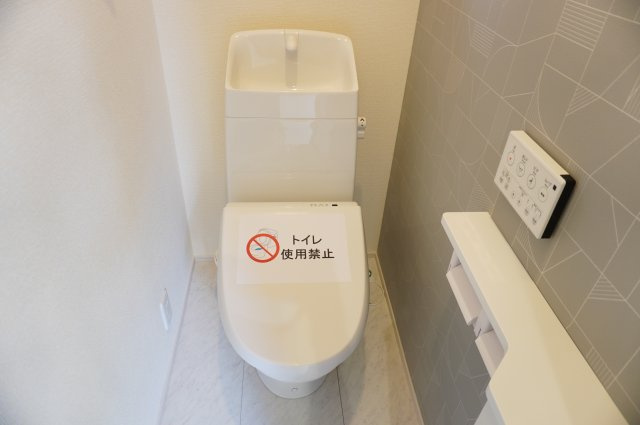 草加市柳島町 新築分譲住宅のトイレ|1階