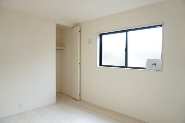 草加市柳島町 新築分譲住宅の洋室|6帖