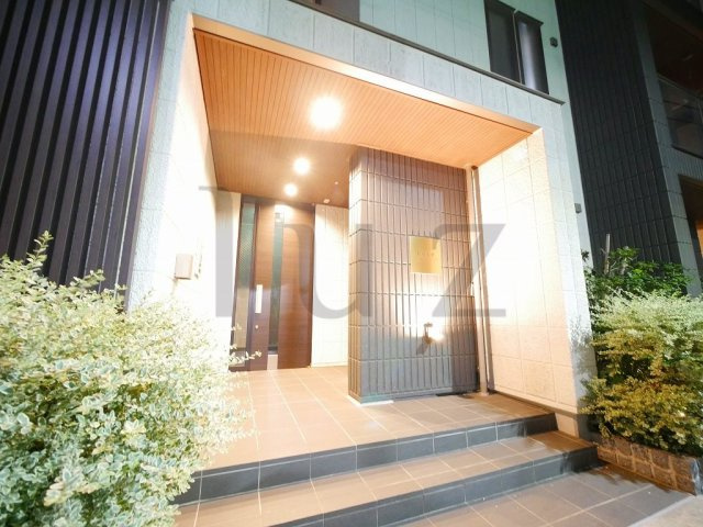 ルーチェへーベルメゾン元住吉のエントランス