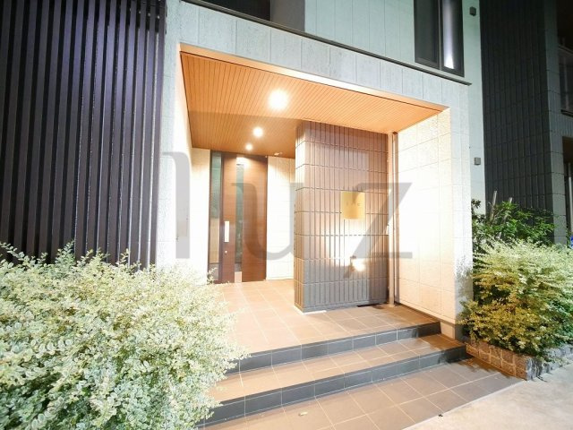 ルーチェへーベルメゾン元住吉のエントランス