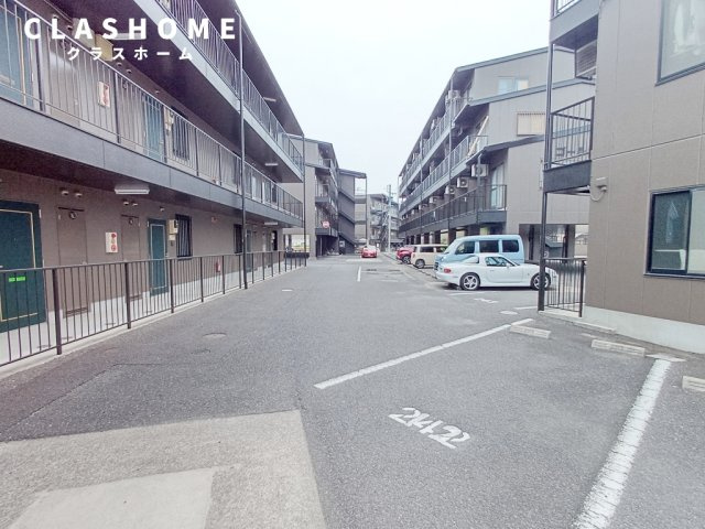 ゴールドマンション安井Ⅰ　　刈谷市近郊の賃貸はクラスホームの駐車場