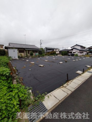 ６６３９９　岐阜市鏡島中土地の外観