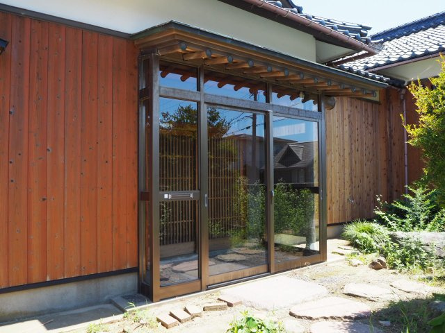 坂井市三国町新宿　フルリノベーションハウスの玄関